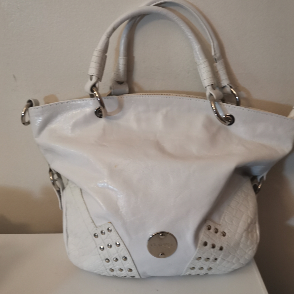 Stylish White Shoulder Bag